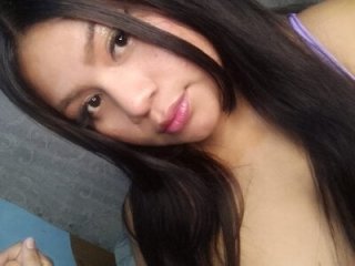 Candy_chloee live webcam thumbnail