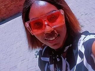 Candylips22 live webcam thumbnail