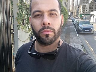 Carlos02145 live webcam thumbnail