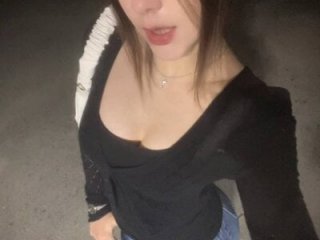 CarolynnDepetris live webcam thumbnail