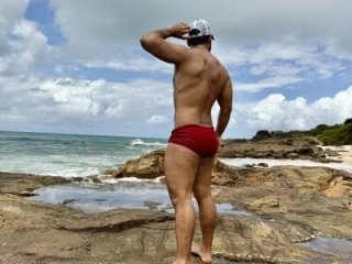 CasadoLutadorBigStuds live webcam thumbnail