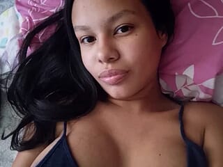 Catalinalux__ live webcam thumbnail