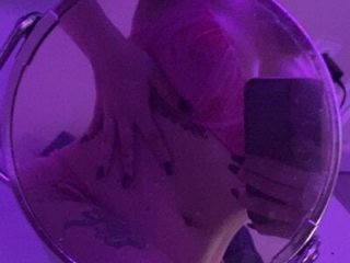 callmelouve live webcam thumbnail