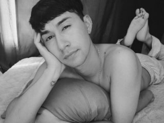 cameron_cum live webcam thumbnail