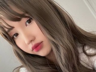 candy_tyan live webcam thumbnail