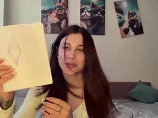 carlaiacovone live webcam thumbnail