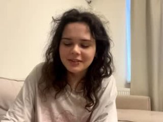 carolannheintz live webcam thumbnail