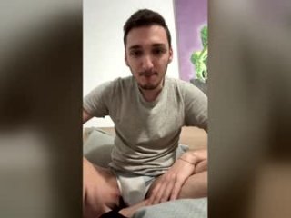catalinclaudiu97 live webcam thumbnail