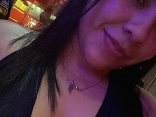 Celeste_Moom27 live webcam thumbnail