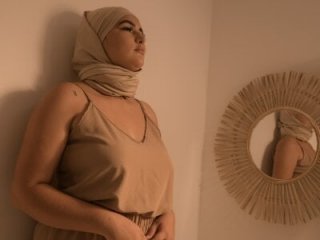 Celeste_camila18 live webcam thumbnail