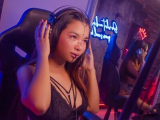 Celestte18 live webcam thumbnail
