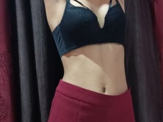 Chandani-Love live webcam thumbnail