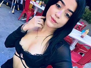 Chanel_Cruzz live webcam thumbnail
