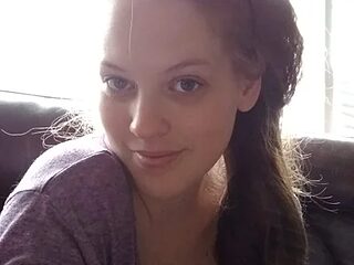CharleeTate live webcam thumbnail