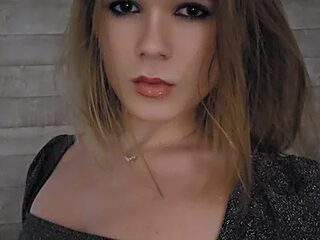 Charles-x69 live webcam thumbnail