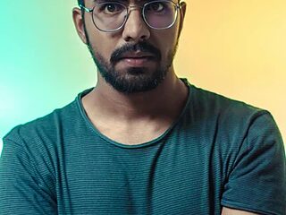 CharmSexyInd live webcam thumbnail