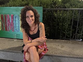 Cherry-on-chake live webcam thumbnail