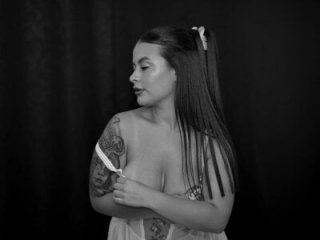 Cherry_Baddie live webcam thumbnail