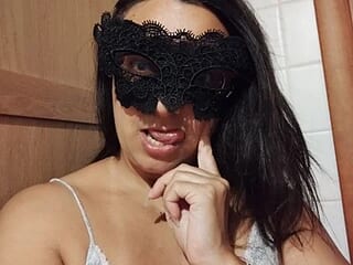 Cherry_On_Fire_X live webcam thumbnail
