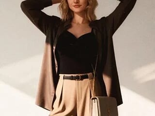 Chloe-Deccer live webcam thumbnail