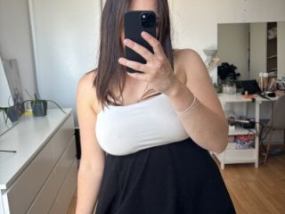 Chloe-taa live webcam thumbnail