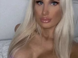 ChloeFerrari live webcam thumbnail