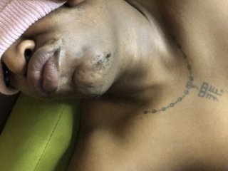 ChocolateAxel live webcam thumbnail