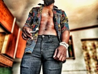 Chocolate_factory_man live webcam thumbnail