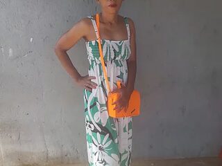 Chocolatebusty live webcam thumbnail