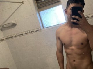 Chocolatito26 live webcam thumbnail