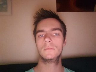 Chris23547 live webcam thumbnail