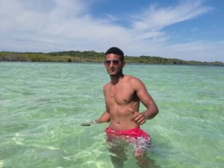 Chris_Dick23 live webcam thumbnail