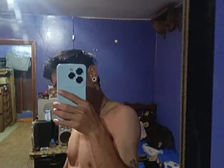 Chris_mia live webcam thumbnail
