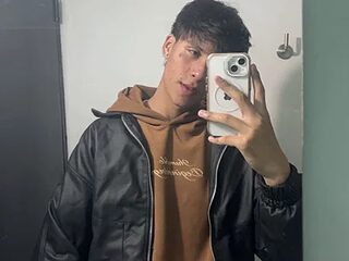 Chris_pz live webcam thumbnail