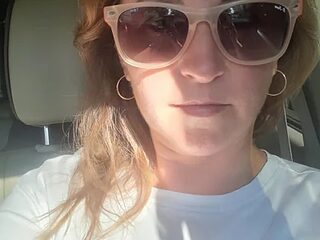 ChristinaYork live webcam thumbnail