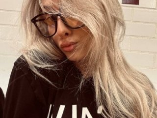 ChristyMarshall live webcam thumbnail