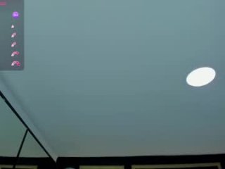 charlote_rossee live webcam thumbnail