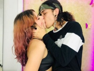 charlotte_and_liam_ live webcam thumbnail