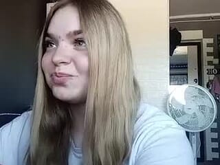 chasidydehlinger live webcam thumbnail