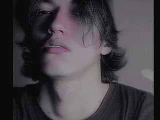 cherryuwu live webcam thumbnail