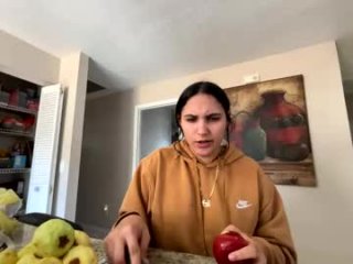 chicalikesfun live webcam thumbnail