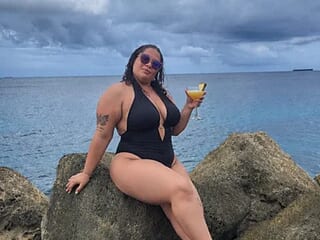 chicasexi1812 live webcam thumbnail