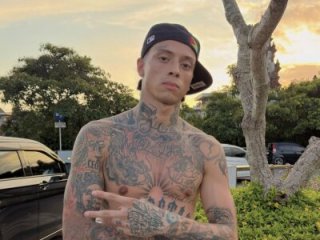 chisex18 live webcam thumbnail