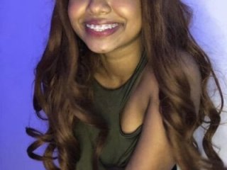 chloe_ebony_ live webcam thumbnail