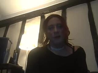 chloe_vern live webcam thumbnail
