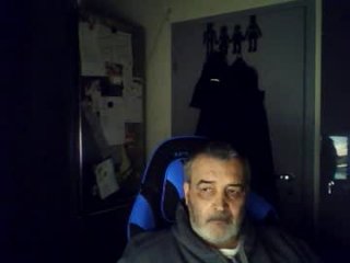 chris250268 live webcam thumbnail
