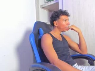 chris_freeman2 live webcam thumbnail