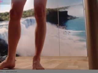 chris_hot73 live webcam thumbnail
