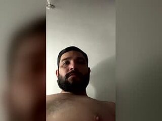 chrisarg7 live webcam thumbnail