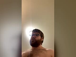 christhebear420 live webcam thumbnail